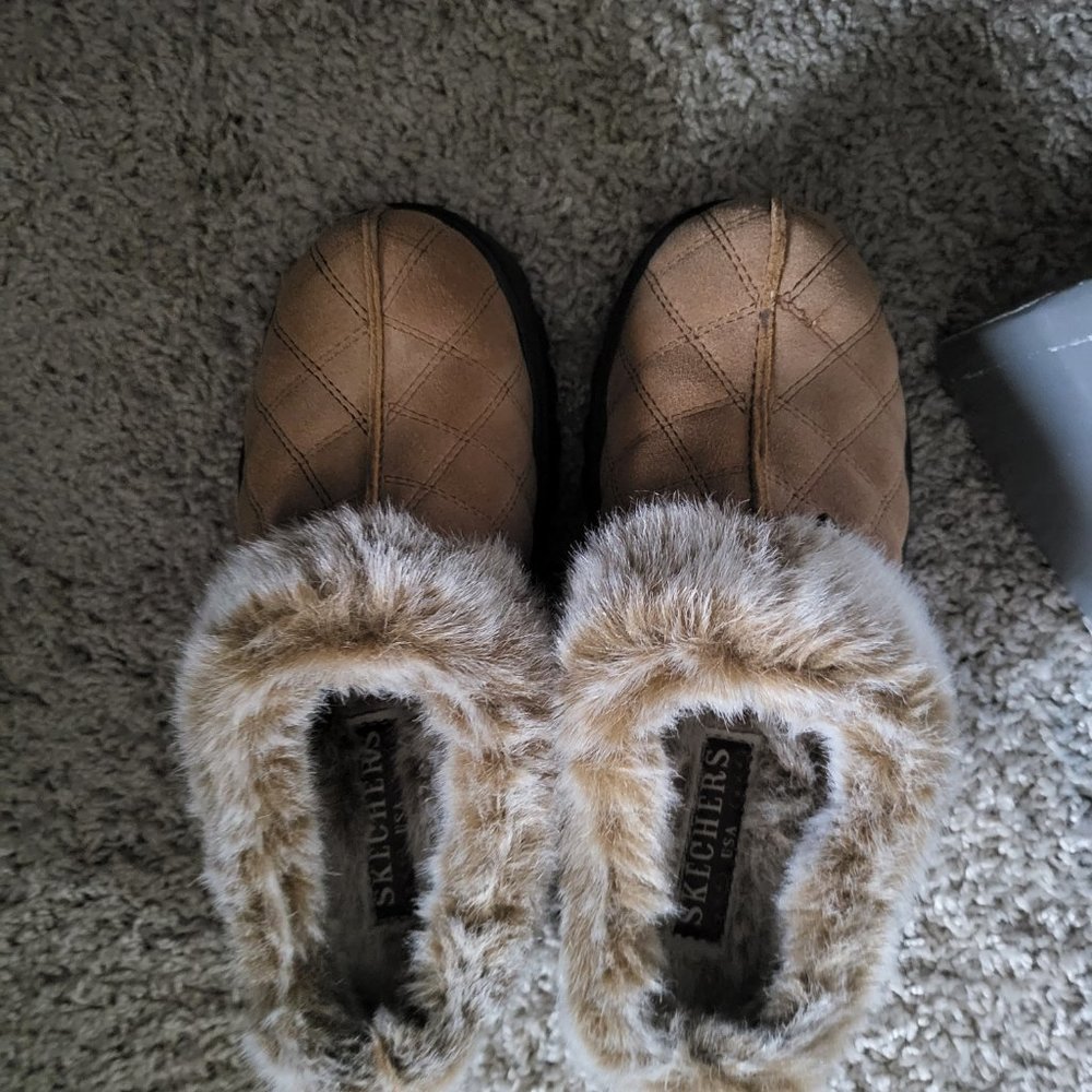 sketcher shindig chestnut clog - miracle
